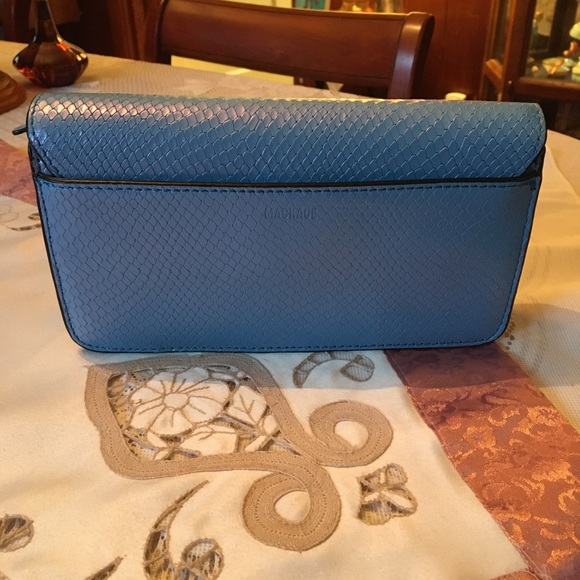Mackage Mermaid Blue Sky Zoe crossbody clutch - Picture 9 of 12